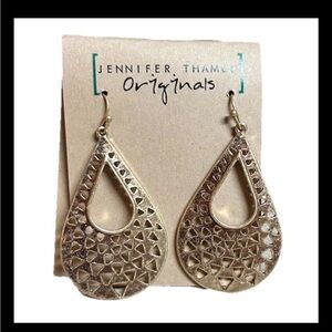 Jennifer Thames Originals Earrings Goldtone Statement filagree Teardrop NEW